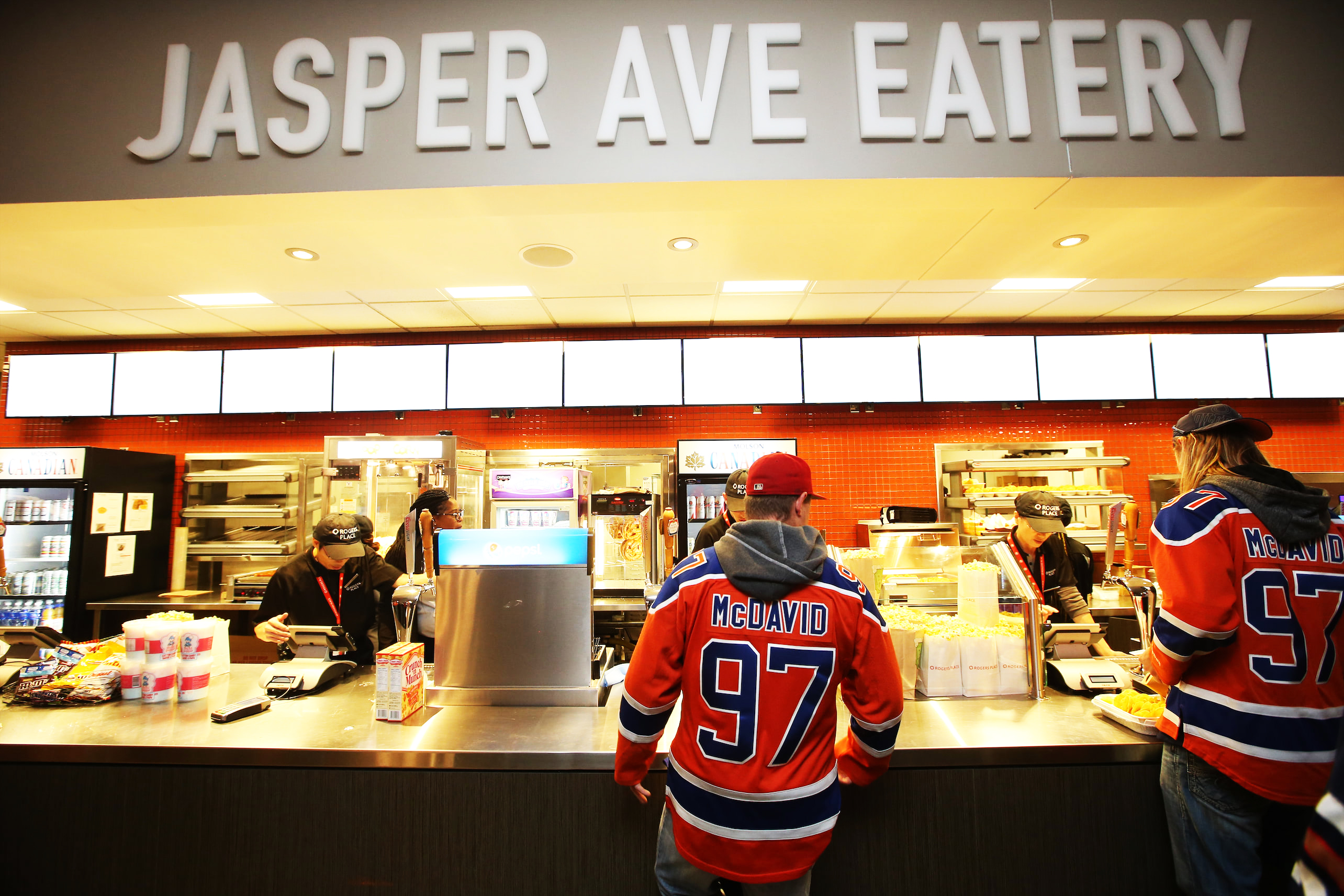 Jasper Ave Eatery | Rogers Place